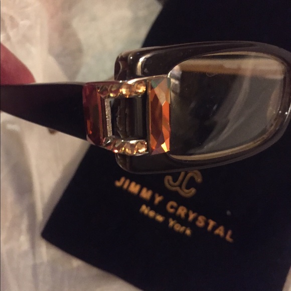 Readers - Picture 2 of 7